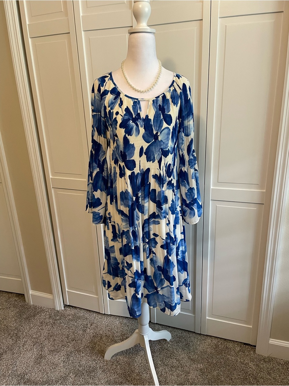 Ninety White and Blue Floral Midi Dress